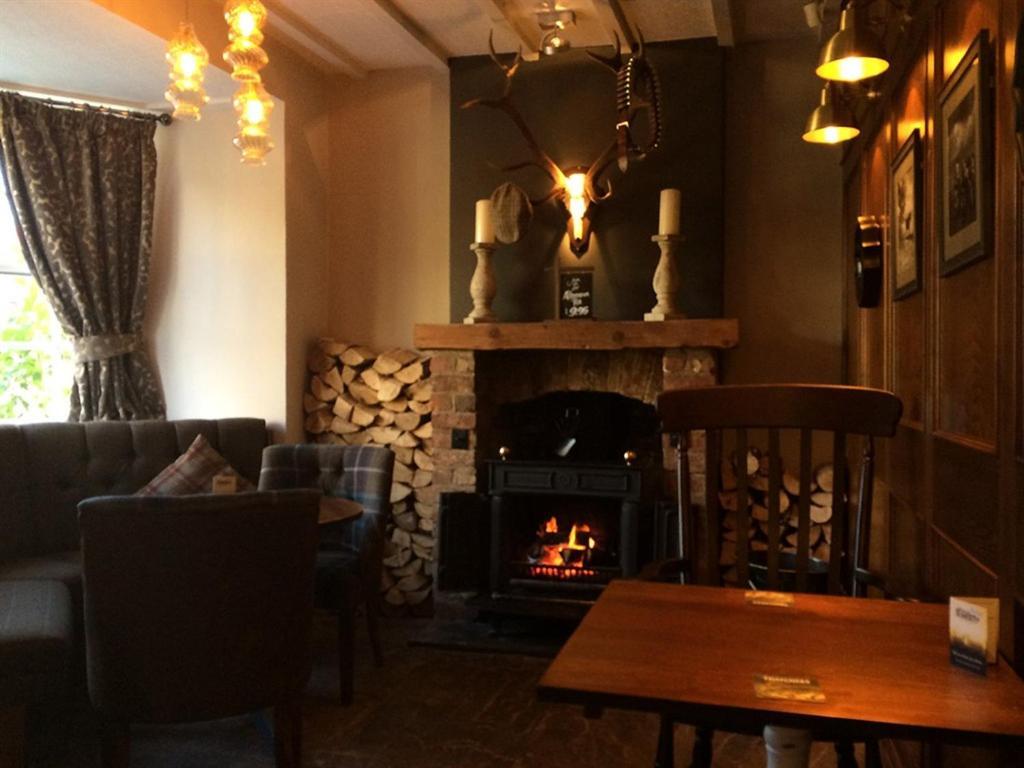 The Red Lion Rebourne 4*